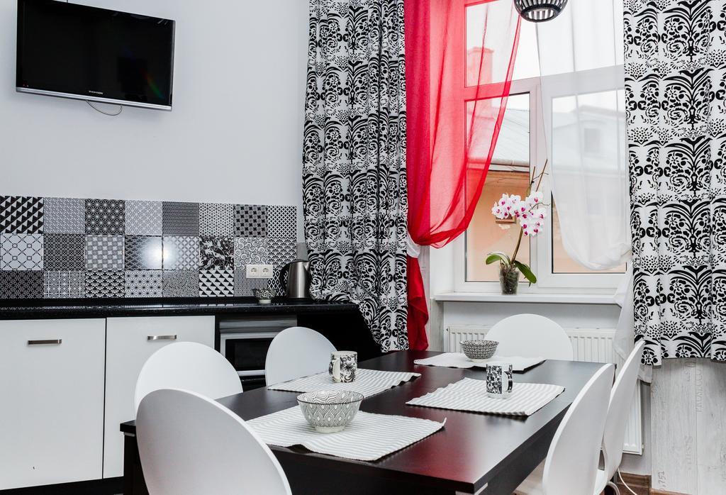 Apartments Zefir Λβιβ Εξωτερικό φωτογραφία